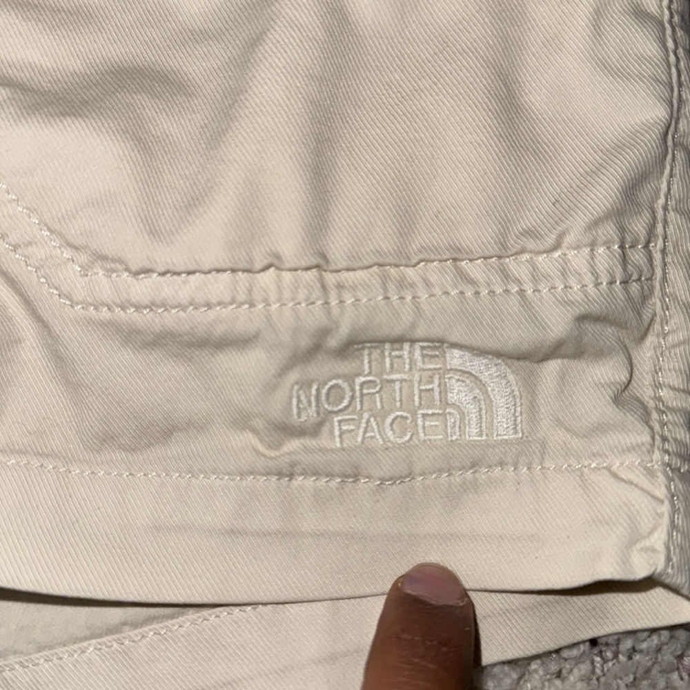 The North Face Women Shorts XS Beige
